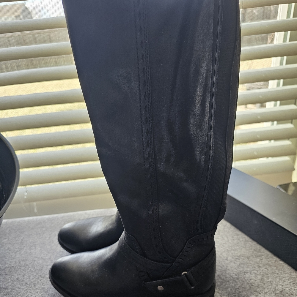 BareTraps Wide Calf Womens Abram Laser Cut Mixed Media Riding Boots Black sz.6